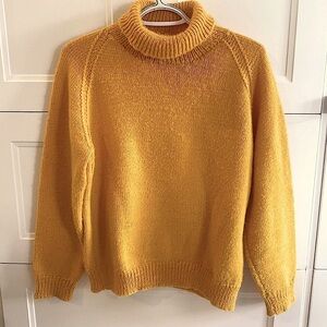 Marigold Yellow long sleeved acrylic turtle neck sweater Size Medium